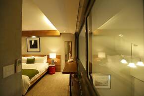 Nandha Hotel