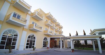 Kouros Hotel