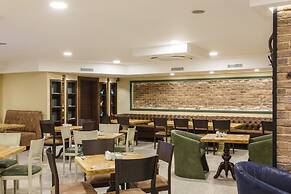 Hotel Antroyal
