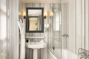 Pavillon Faubourg Saint-Germain & Spa