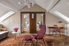 Pavillon Faubourg Saint-Germain & Spa