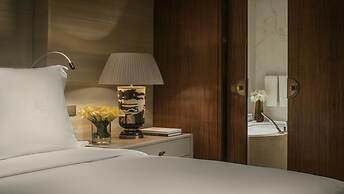 Four Seasons Hotel Tianjin