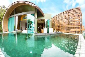 Crest Pool Villas