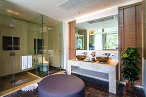 Crest Pool Villas
