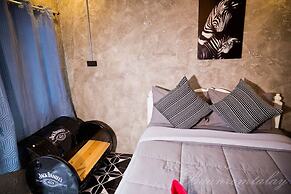 Baan Rom Talay