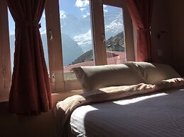 Hotel Khangri