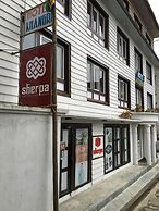 Hotel Khangri