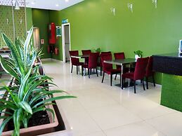 Le Garden Hotel