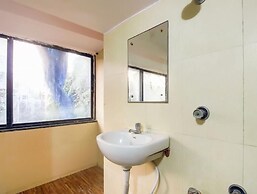 Evergreen Hotel