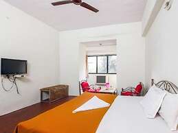 Evergreen Hotel