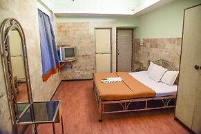 Evergreen Hotel