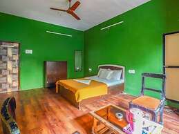 Evergreen Hotel