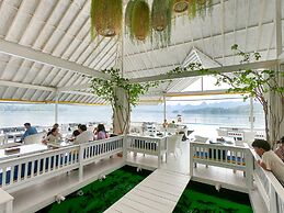 500 Rai Khao Sok Floating Resort