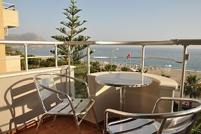 Kleopatra Celine Hotel