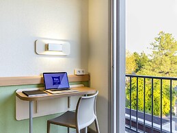 ibis budget Pau Lescar