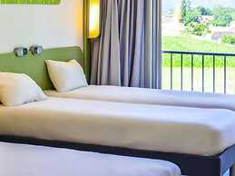 ibis budget Pau Lescar