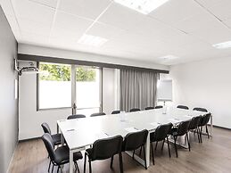 ibis budget Pau Lescar
