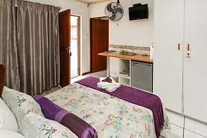 Langenhoven B and B