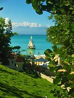 Abaka Bay Resort
