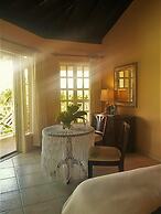 Abaka Bay Resort
