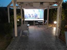 The Santo George Beach Resort