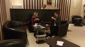 Vladimirskaya Hotel