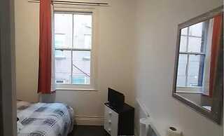Nelcon Hotel
