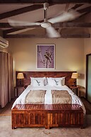Bushveld Terrace Safari Hotel, Lodge & Spa