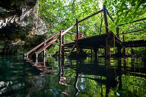 Akumal Natura