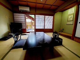Yufuin Santokan