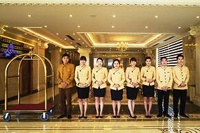 Riverside Hotel