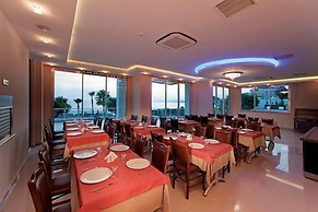 Venessa Beach Hotel