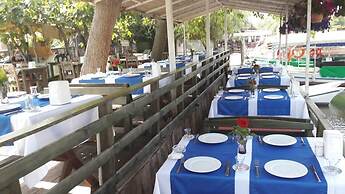 Küçük Ev Motel