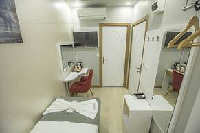 Express Inci Airport Hotel