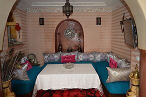Riad Bonheur