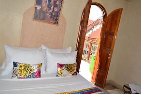 Riad Bonheur