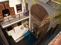 Riad Bonheur