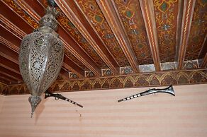 Riad Bonheur