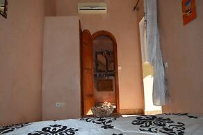 Riad Bonheur