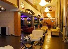 Mira Blue Hotel