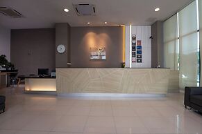Golden View Serviced Apartment