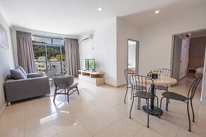 Golden View Serviced Apartment