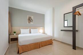 Golden View Serviced Apartment
