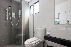 Golden View Serviced Apartment