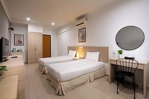 Golden View Serviced Apartment