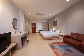 Golden View Serviced Apartment