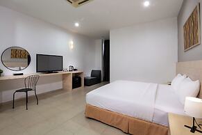 Golden View Serviced Apartment