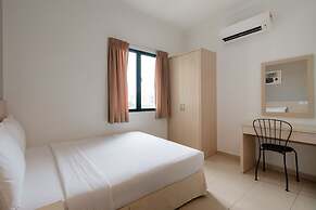 Golden View Serviced Apartment