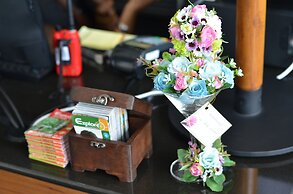 Buri Siri Hotel
