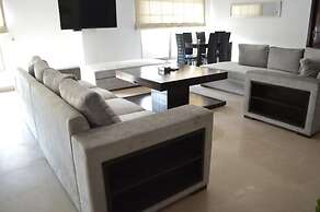 Intellectual Inn - Bahria Town